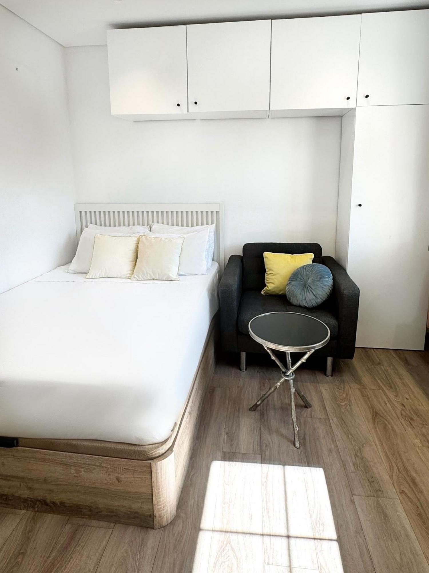 Stylish City Centre Studio - Grand Central House 直布罗陀 外观 照片